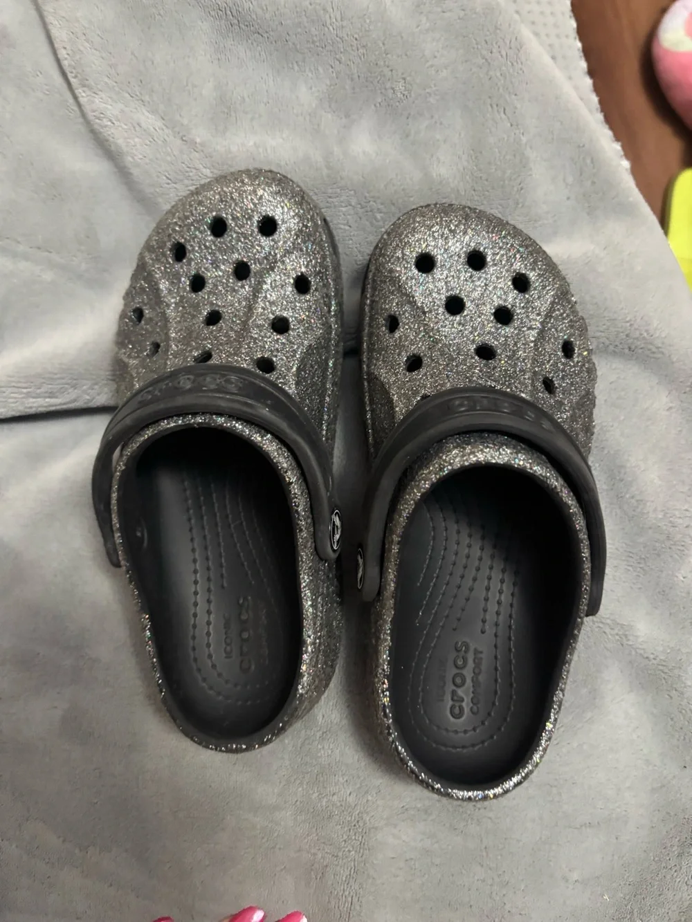 CROCS Kids Glitter Classic Clog in Silver Glitter with Black Strap